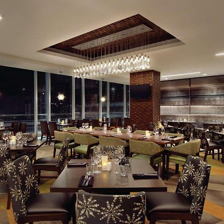 Homewood Suites By Hilton Calgary Downtown Екстериор снимка
